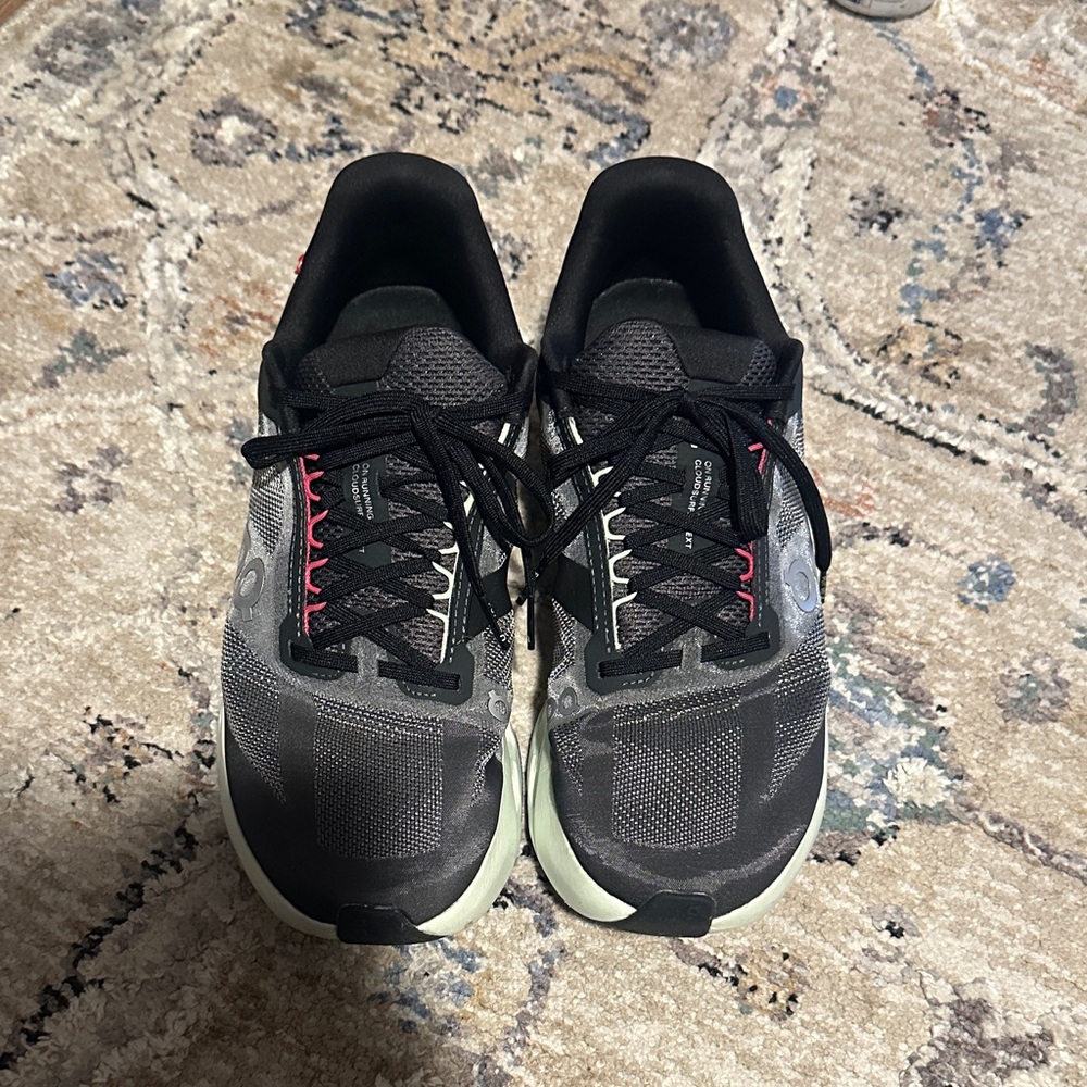 On Cloud Surfer Next size 10.5